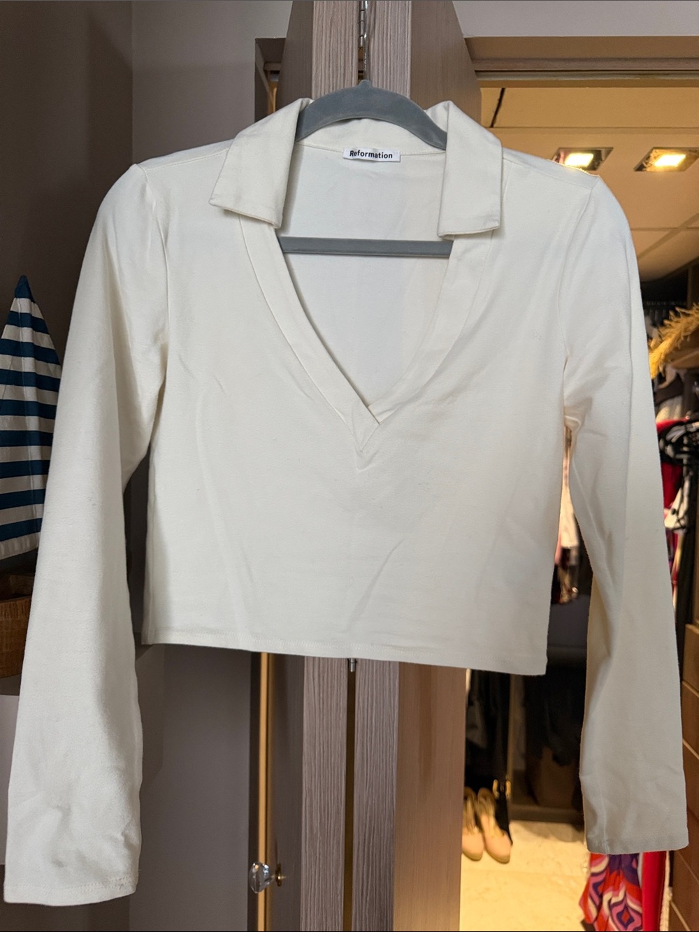 Reformation Cream Collared V-Neck Long Sleeve Crop Top